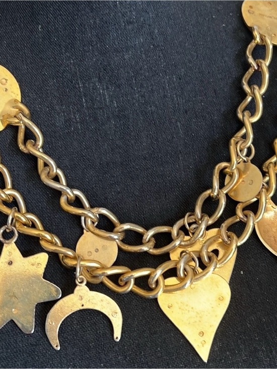 ESCADA Women\'s Vintage Couture Gilded Gold Chain Link Charm Medallion Belt